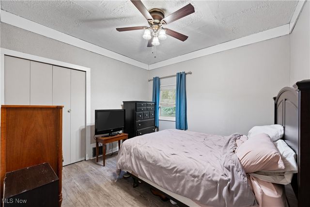 1706 40th Street NW, Canton, OH 44709