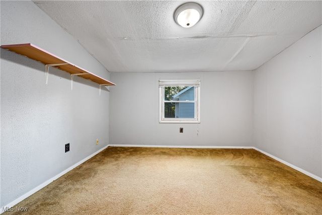 1706 40th Street NW, Canton, OH 44709