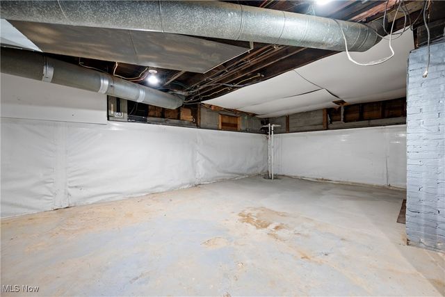 1706 40th Street NW, Canton, OH 44709