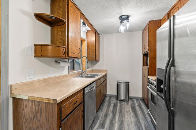 10560 Unity Street NW, Coon Rapids, MN 55433