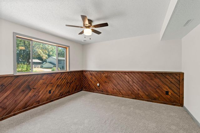 10560 Unity Street NW, Coon Rapids, MN 55433