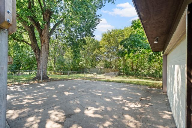 10560 Unity Street NW, Coon Rapids, MN 55433
