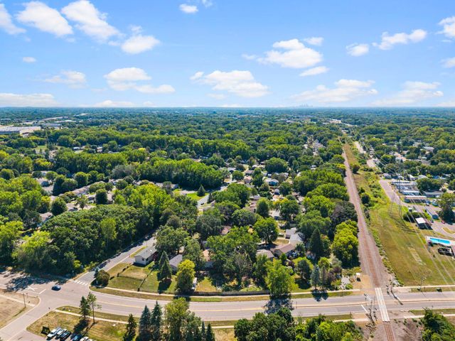 10560 Unity Street NW, Coon Rapids, MN 55433