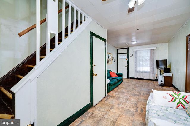 641 CLINTON ST, Reading, PA 19601