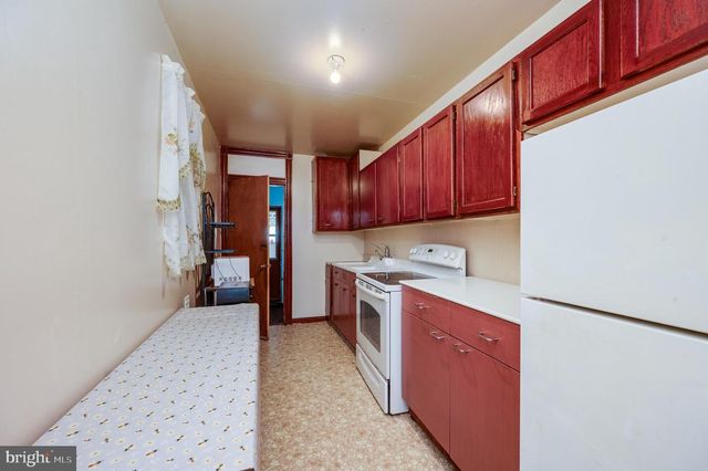641 CLINTON ST, Reading, PA 19601