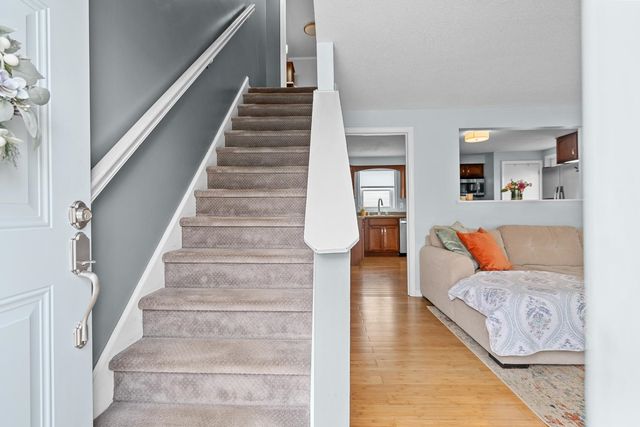 23 Cotter Court, Manchester, NH 03103