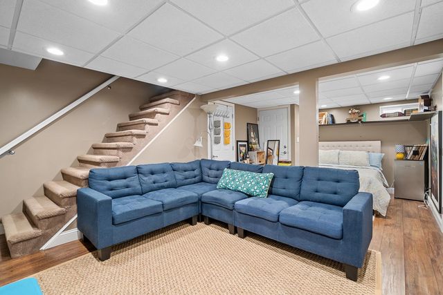 23 Cotter Court, Manchester, NH 03103