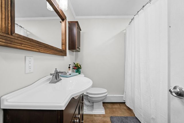 23 Cotter Court, Manchester, NH 03103