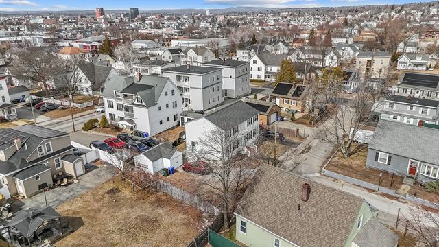 23 Cotter Court, Manchester, NH 03103