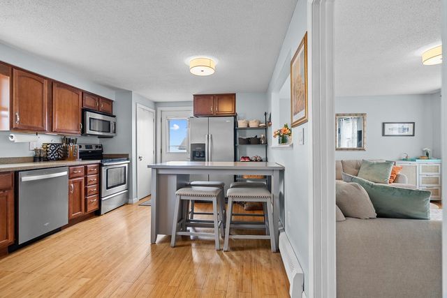 23 Cotter Court, Manchester, NH 03103