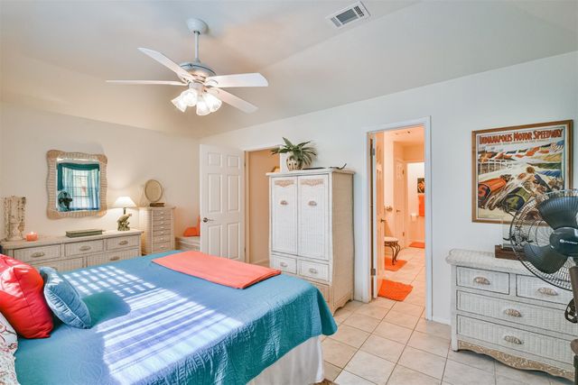 414 Mariachi Street, Crosby, TX 77532