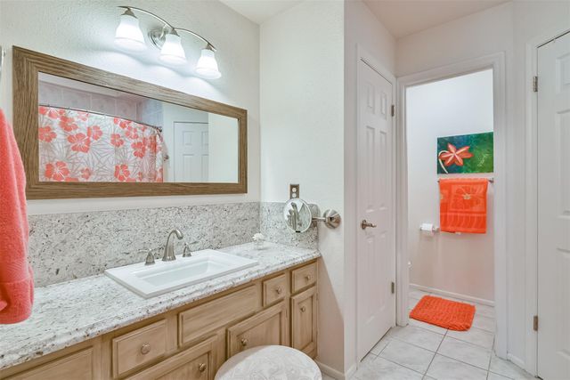 414 Mariachi Street, Crosby, TX 77532