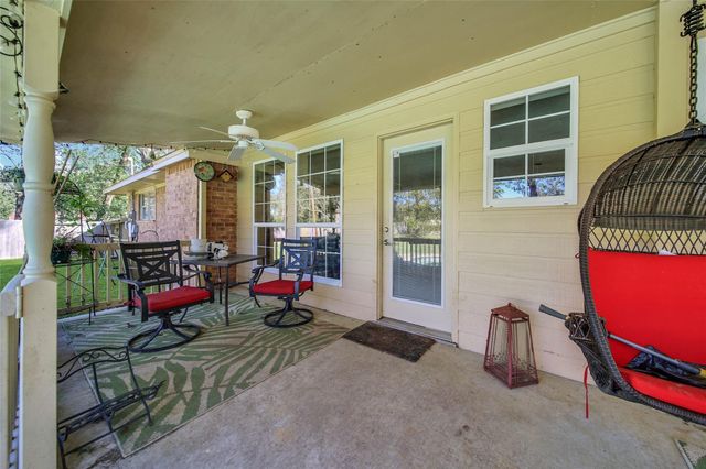 414 Mariachi Street, Crosby, TX 77532