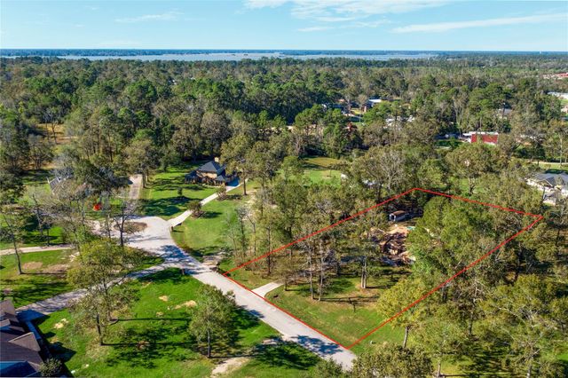 414 Mariachi Street, Crosby, TX 77532