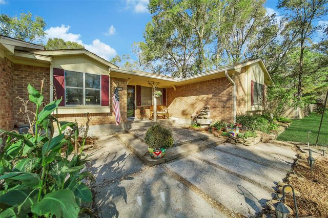 414 Mariachi Street, Crosby, TX 77532