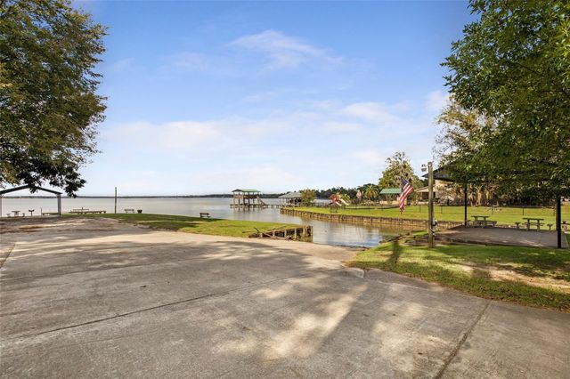 414 Mariachi Street, Crosby, TX 77532