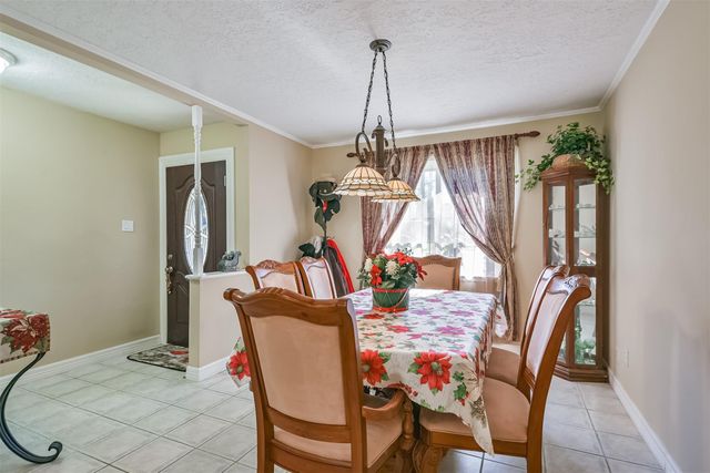 414 Mariachi Street, Crosby, TX 77532