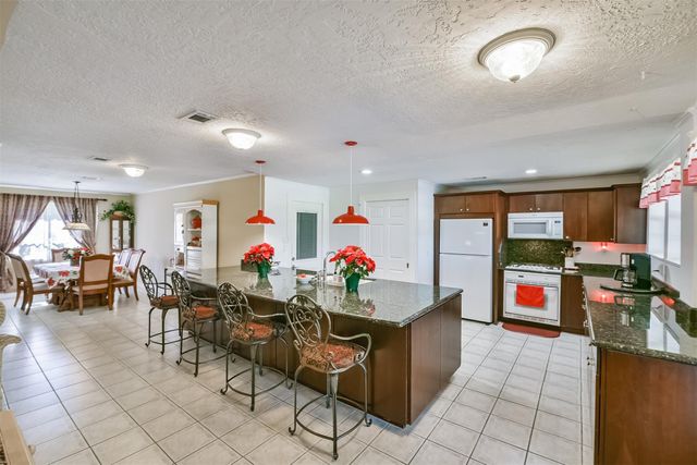 414 Mariachi Street, Crosby, TX 77532