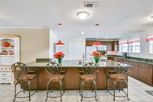 414 Mariachi Street, Crosby, TX 77532