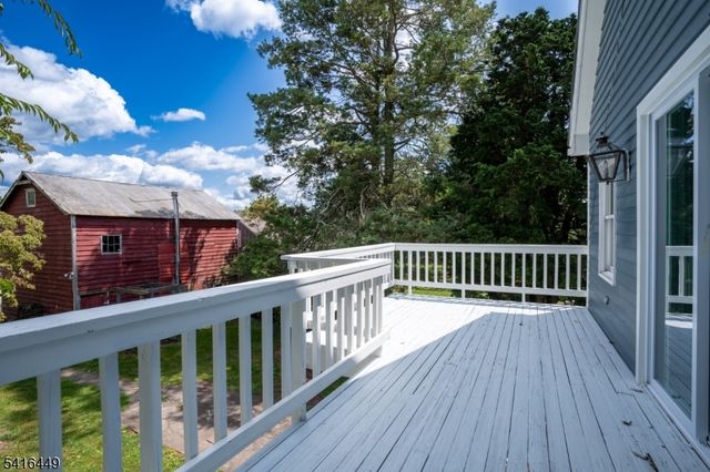 86 Kingwood Stockton Rd, Delaware Twp., NJ 08559