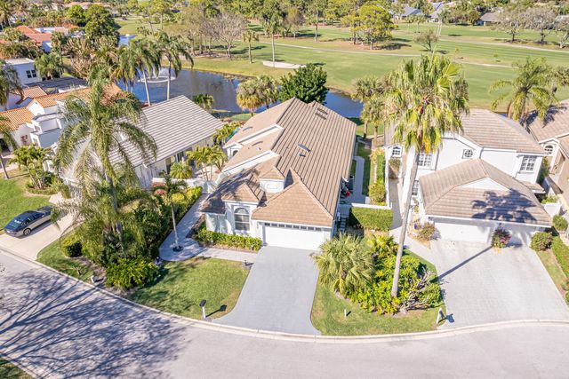 13090 Touchstone Place, Palm Beach Gardens, FL 33418