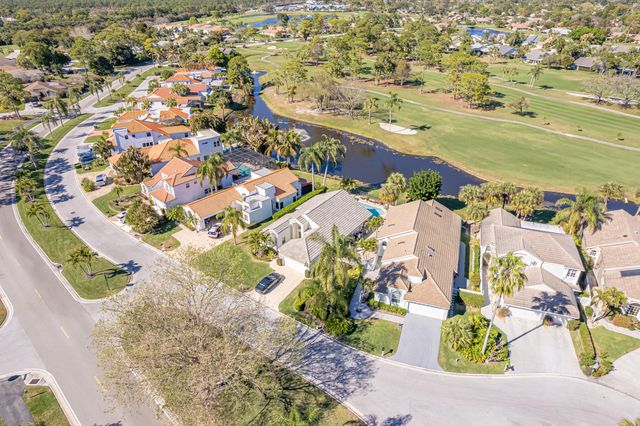 13090 Touchstone Place, Palm Beach Gardens, FL 33418