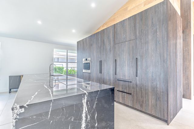 13090 Touchstone Place, Palm Beach Gardens, FL 33418