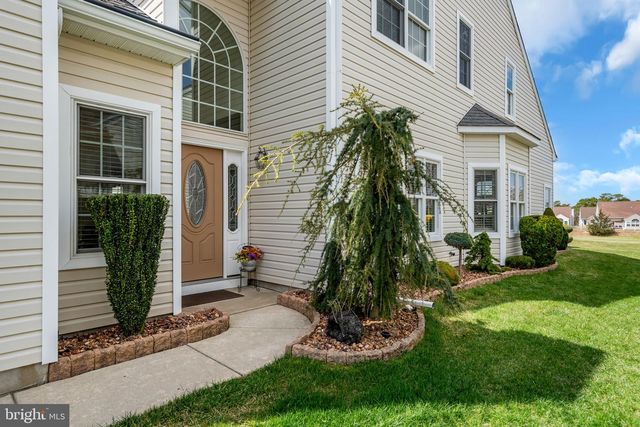 30 POINT PLEASANT DR, Waretown, NJ 08758