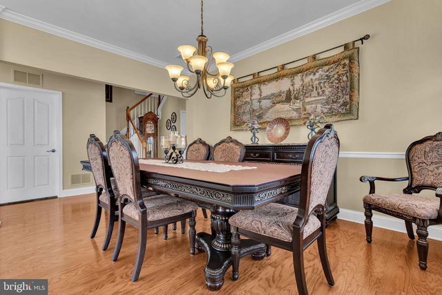 30 POINT PLEASANT DR, Waretown, NJ 08758