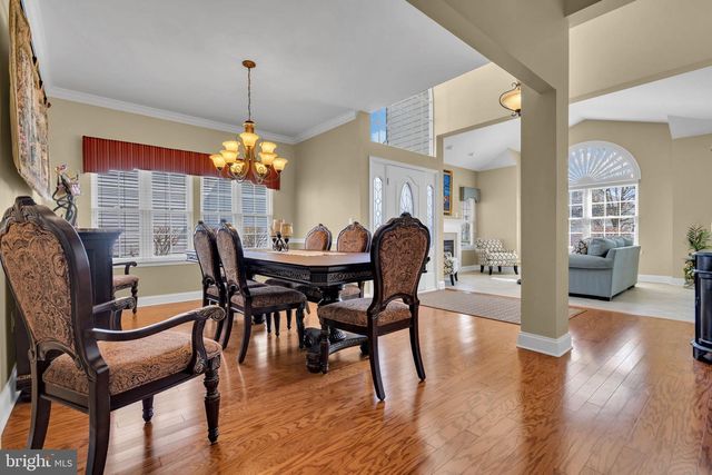 30 POINT PLEASANT DR, Waretown, NJ 08758