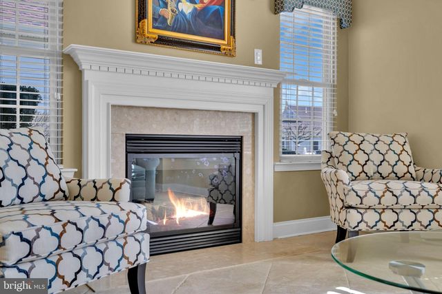 30 POINT PLEASANT DR, Waretown, NJ 08758