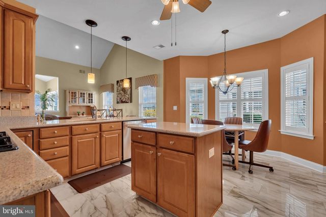 30 POINT PLEASANT DR, Waretown, NJ 08758