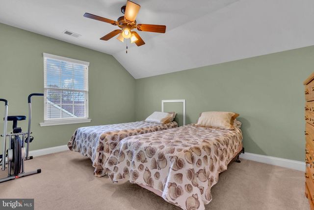 30 POINT PLEASANT DR, Waretown, NJ 08758