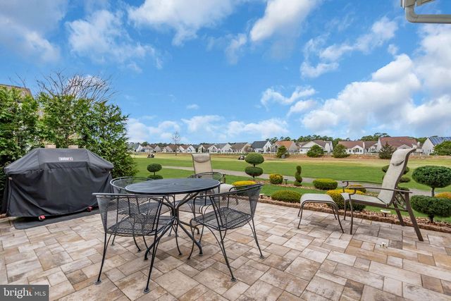 30 POINT PLEASANT DR, Waretown, NJ 08758
