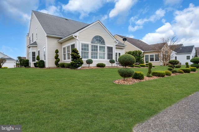 30 POINT PLEASANT DR, Waretown, NJ 08758