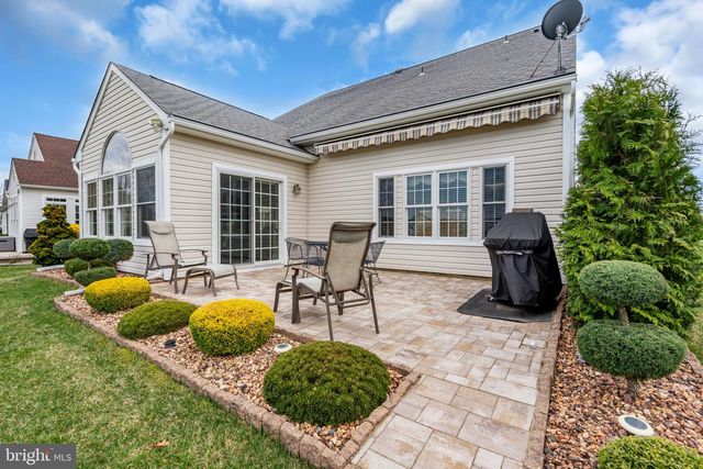 30 POINT PLEASANT DR, Waretown, NJ 08758