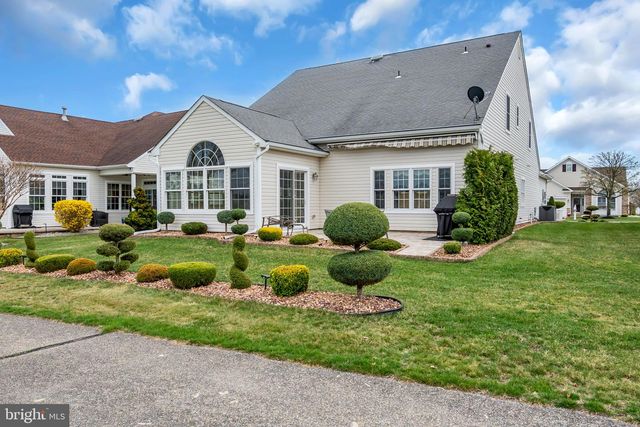 30 POINT PLEASANT DR, Waretown, NJ 08758