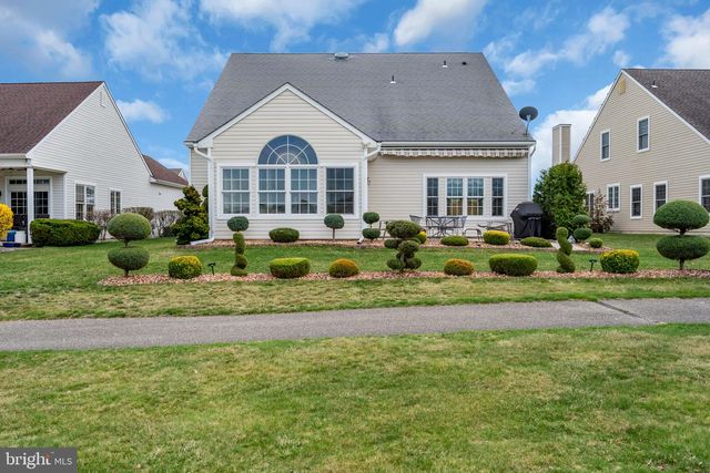 30 POINT PLEASANT DR, Waretown, NJ 08758