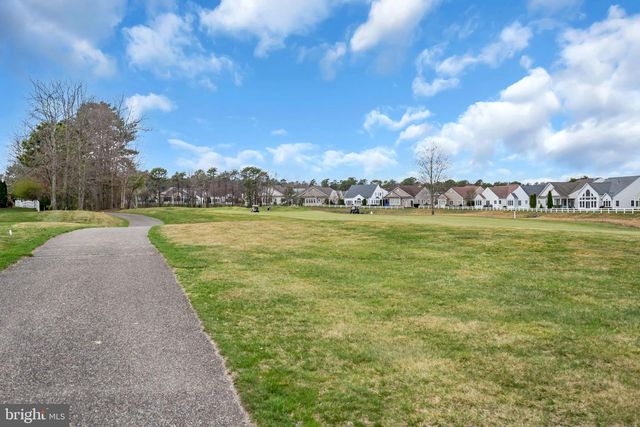 30 POINT PLEASANT DR, Waretown, NJ 08758