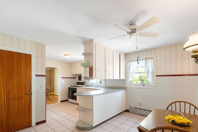 59 Brooklawn St, New Bedford, MA 02745