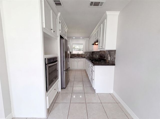 3542 Nutwood Lane, Spring, TX 77389