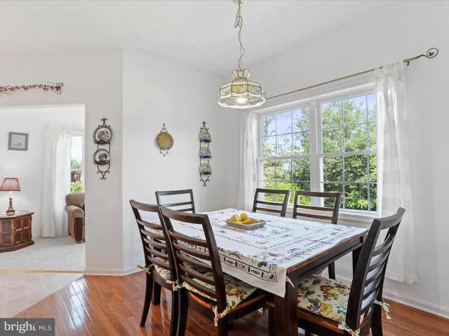 1932 BELL AVE, Chambersburg, PA 17202