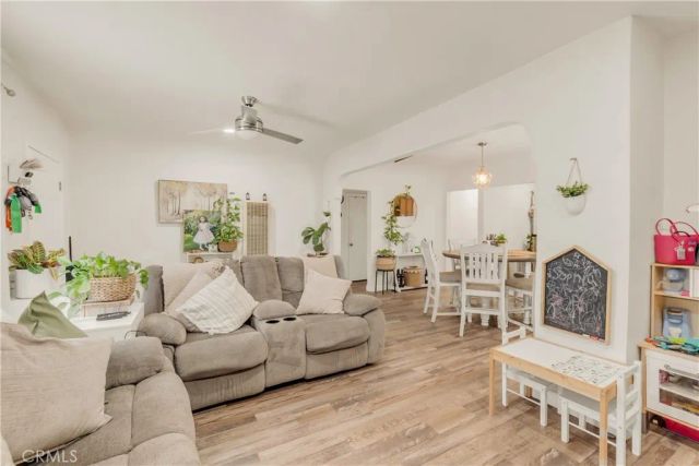 764 W 107th Street, Los Angeles, CA 90044