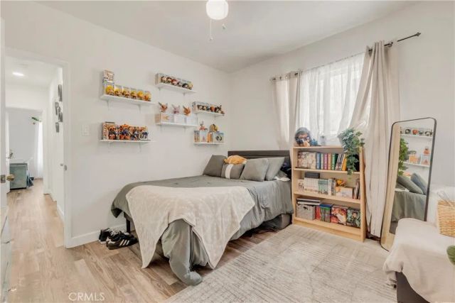 764 W 107th Street, Los Angeles, CA 90044