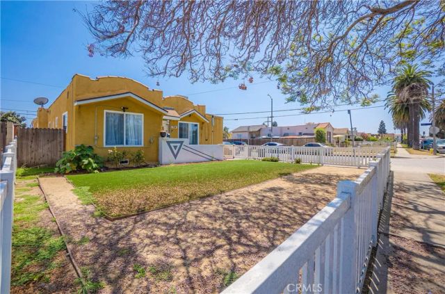 764 W 107th Street, Los Angeles, CA 90044