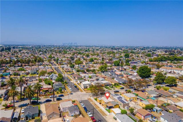 764 W 107th Street, Los Angeles, CA 90044