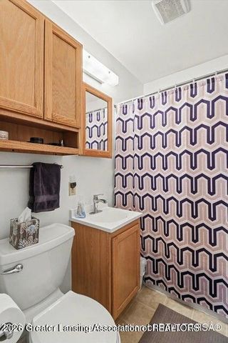 215 Winifred Avenue A & B, Lansing, MI 48917