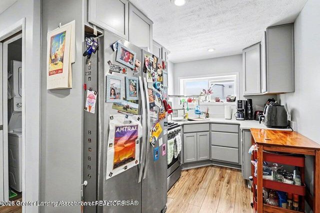 215 Winifred Avenue A & B, Lansing, MI 48917