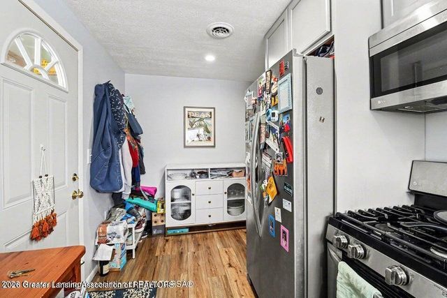 215 Winifred Avenue A & B, Lansing, MI 48917