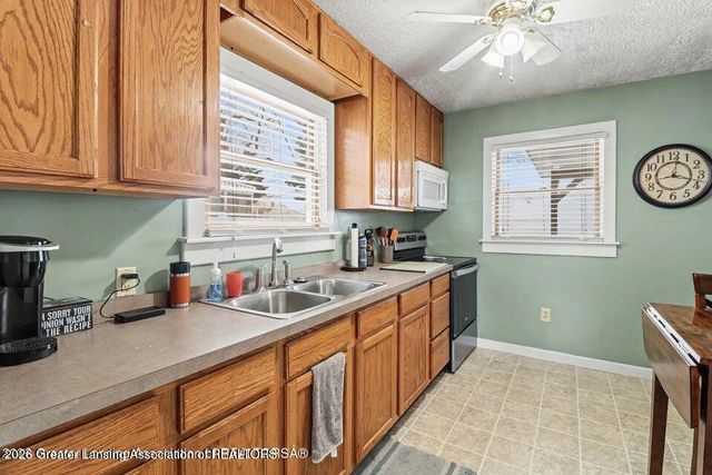 215 Winifred Avenue A & B, Lansing, MI 48917